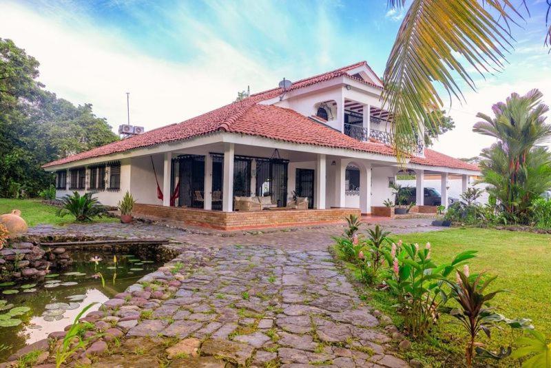 Doral House Villavicencio Бавария Экстерьер фото